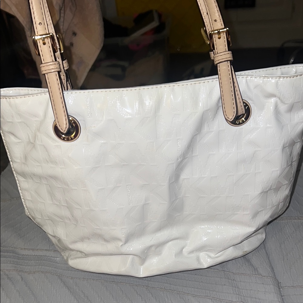 Michael Kors white elegant purse